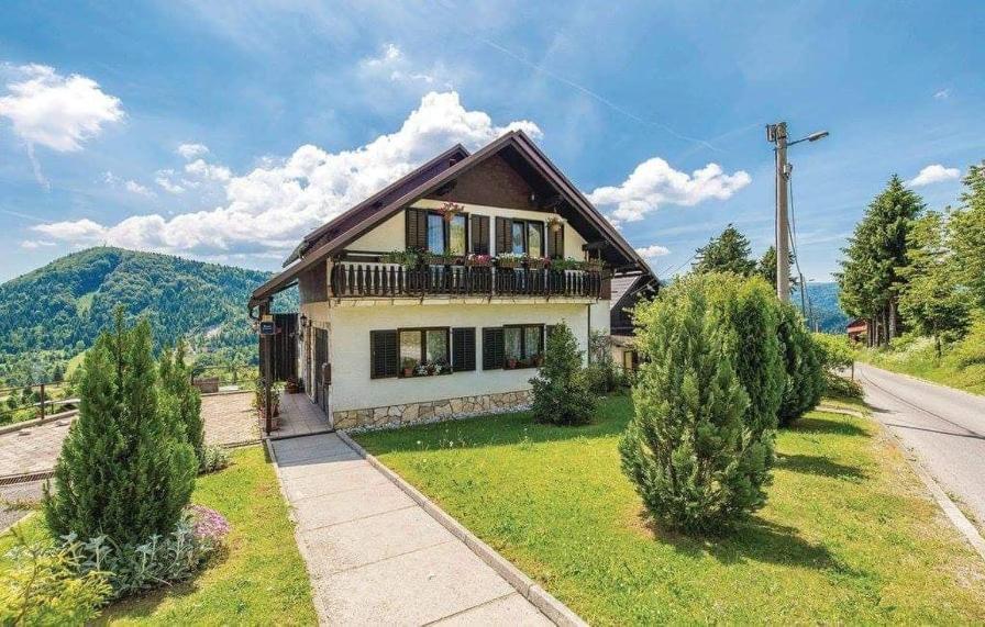 Apartman Svetlicic ラブナ・ゴラ エクステリア 写真